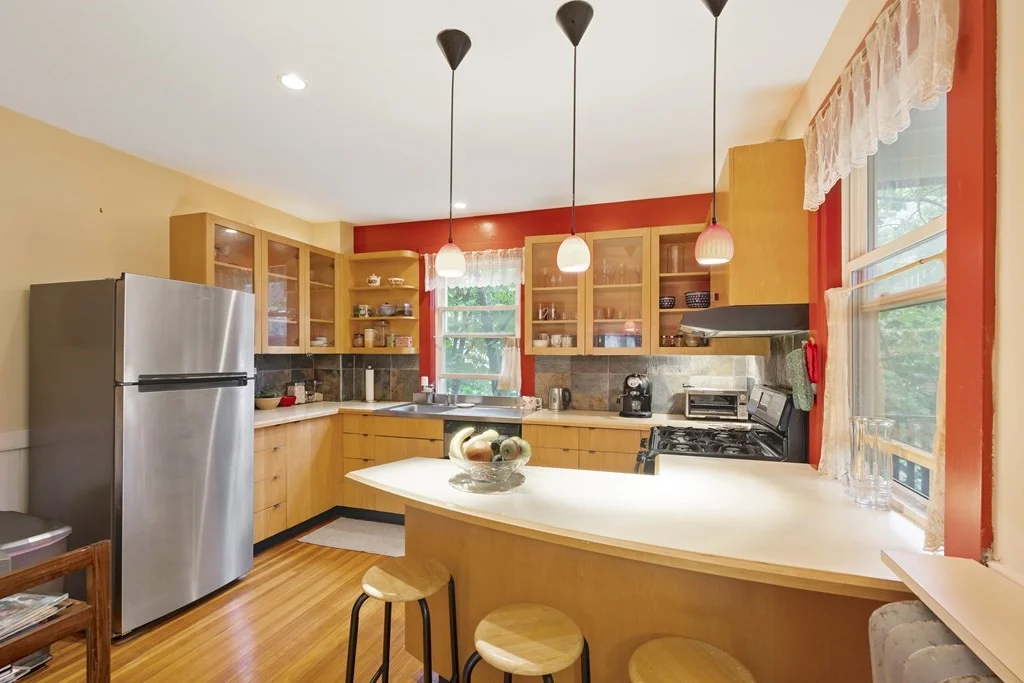 1 bed, 1 bath apartment for rent at 7.5 Centre St Unit 22, Mid Cambridge — photo 3 of 13