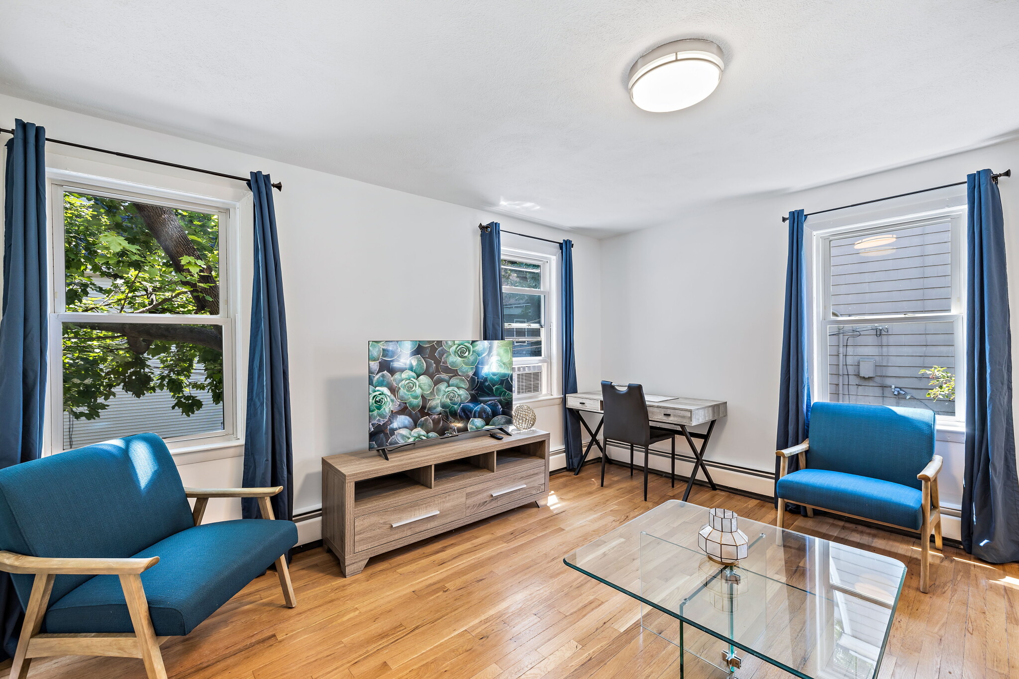3 bed, 2 bath apartment for rent at 7 5th St Unit 2, East Cambridge — photo 12 of 12