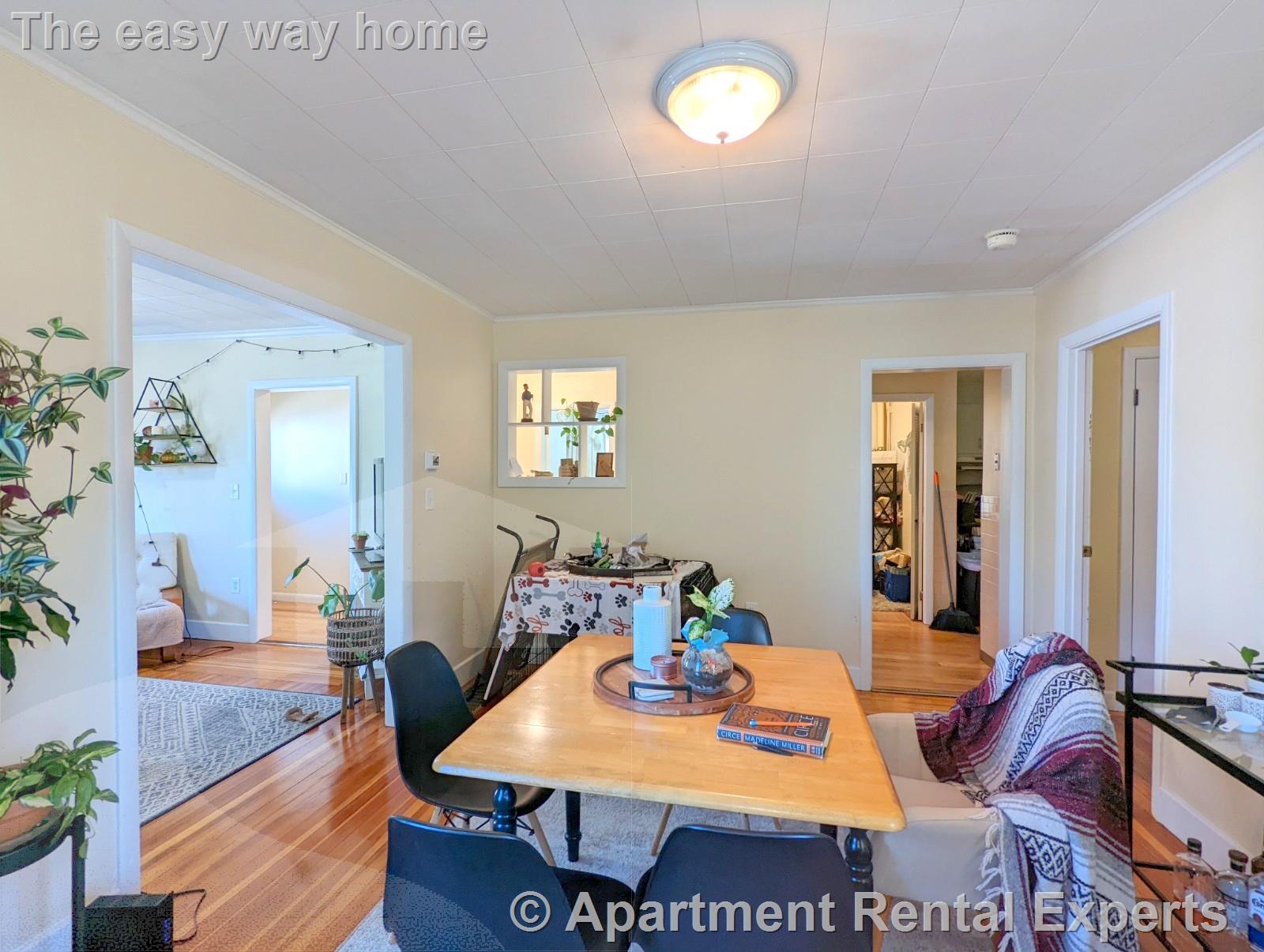 3 bed, 1 bath apartment for rent at 7-9 Belknap St Unit 1, Teele Square — photo 13 of 16