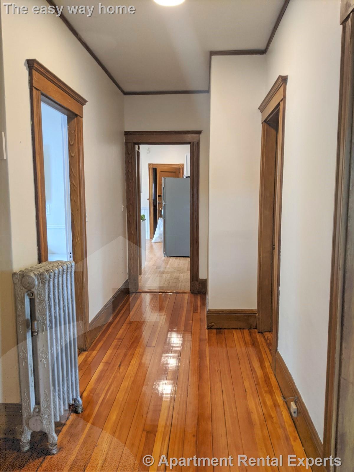 3 bed, 1 bath apartment for rent at 7-9 Belknap St Unit 3, Teele Square — photo 18 of 23