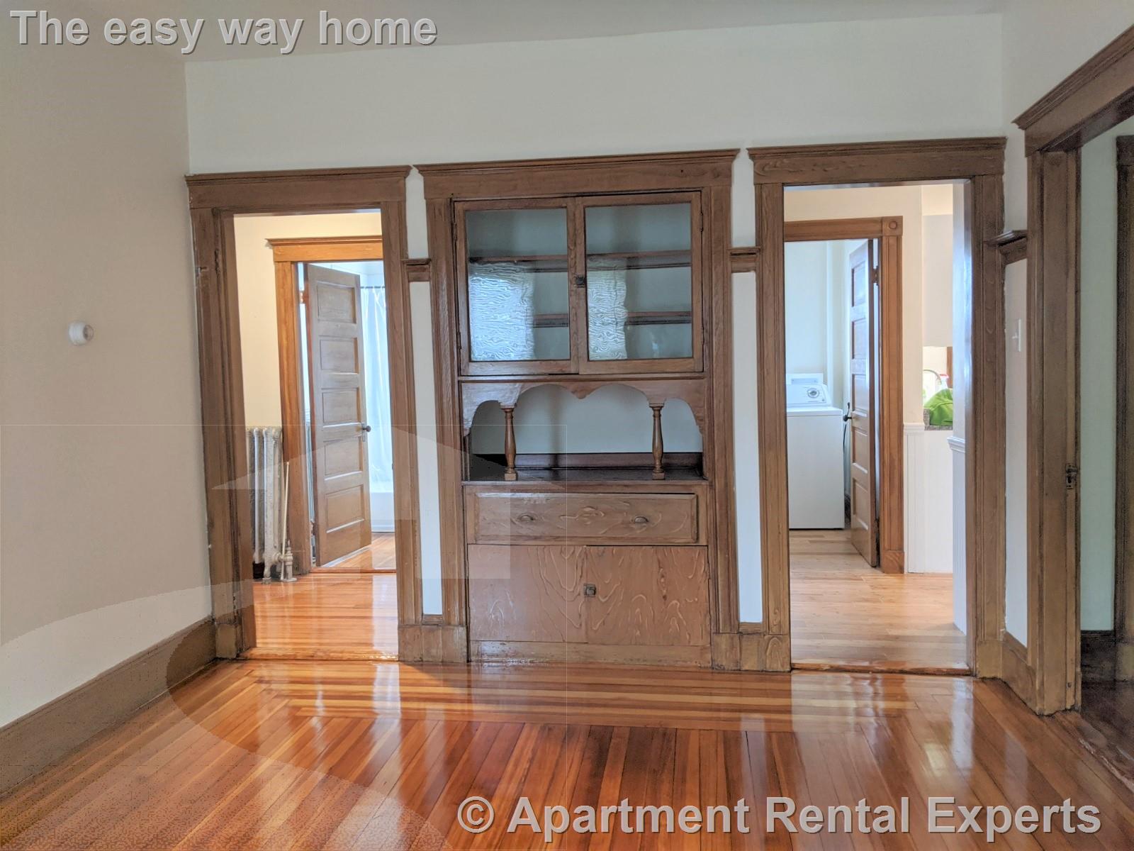 3 bed, 1 bath apartment for rent at 7-9 Belknap St Unit 3, Teele Square — photo 12 of 23