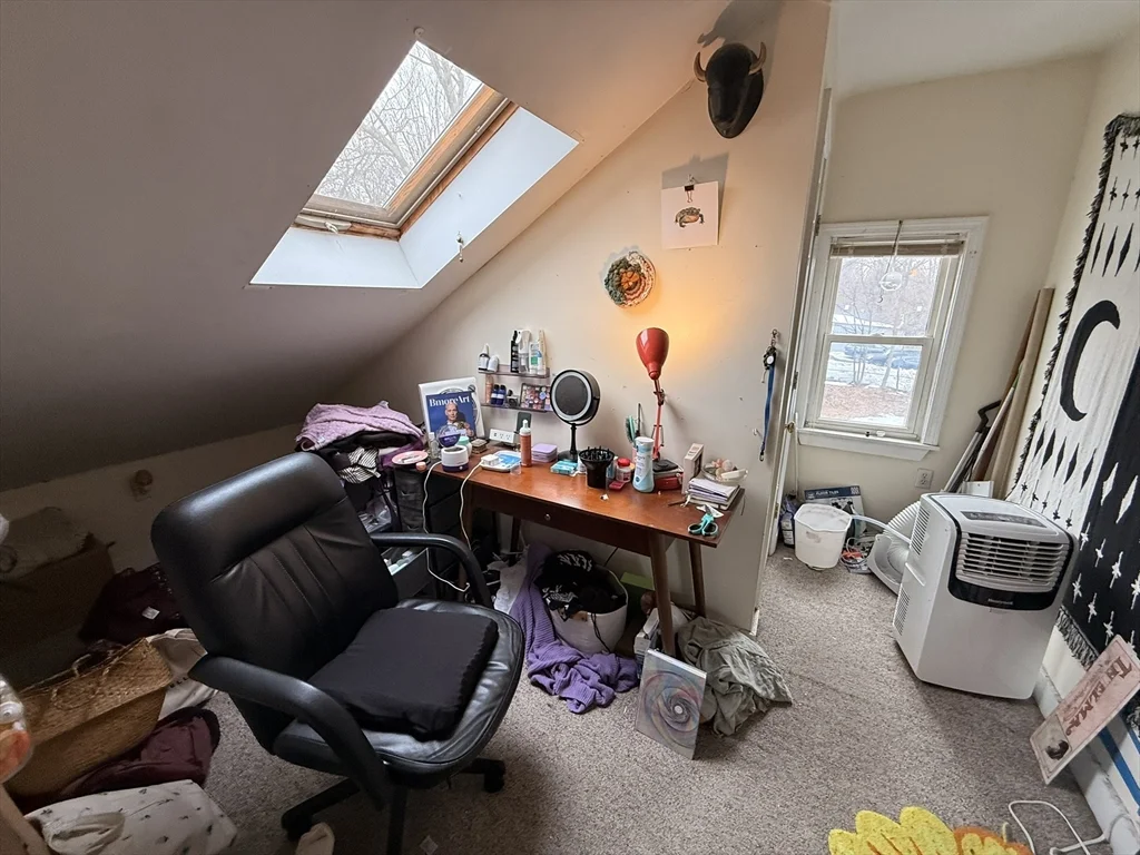 4 bed, 2 bath apartment for rent at 7-9 Biltmore St Unit 9, Jamaica Plain — photo 33 of 38