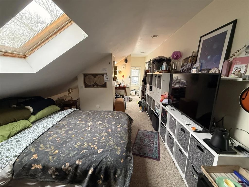 4 bed, 2 bath apartment for rent at 7-9 Biltmore St Unit 9, Jamaica Plain — photo 32 of 38
