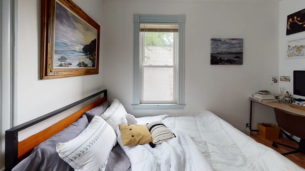 3 bed, 1 bath apartment for rent at 7-9 Dexter St Unit 9, South Waltham — photo 7 of 11
