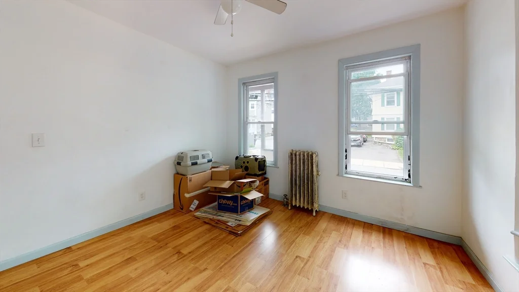 3 bed, 1 bath apartment for rent at 7-9 Dexter St Unit 9, South Waltham — photo 8 of 11