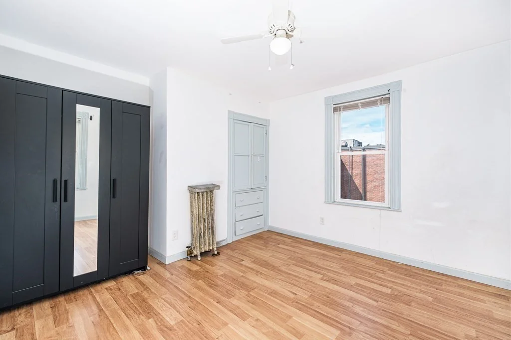 4 bed, 2 bath apartment for rent at 7-9 Dexter Unit 7, South Waltham — photo 4 of 13