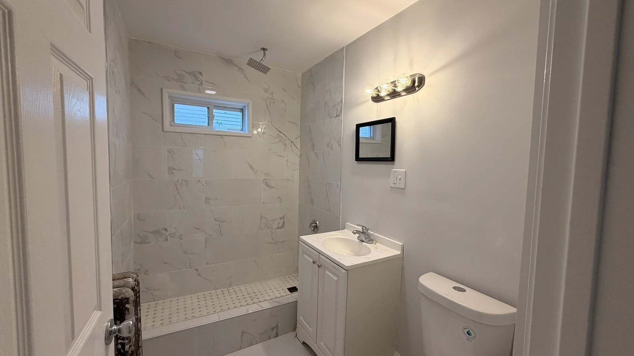 4 bed, 1 bath apartment for rent at 7-9 Glendell Ter Unit 1, Springfield