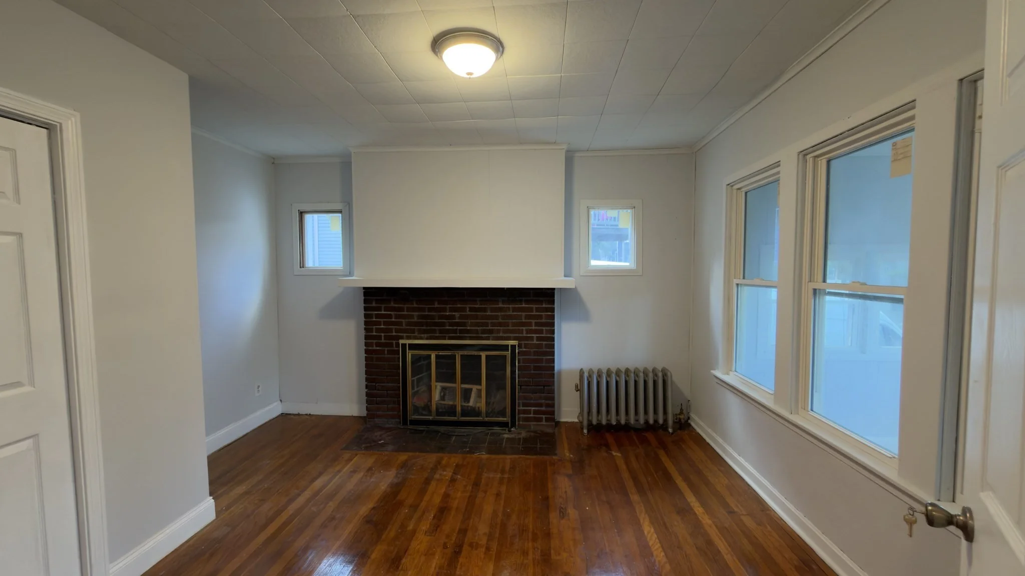 4 bed, 1 bath apartment for rent at 7-9 Glendell Ter Unit 1, Springfield — photo 5 of 10