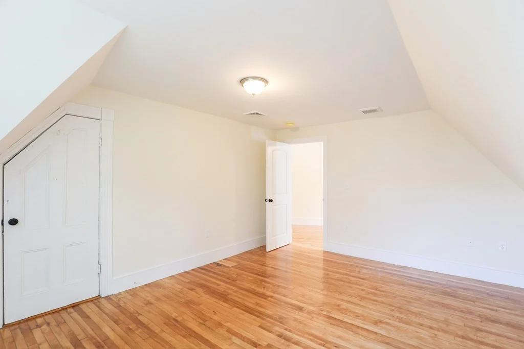 3 bed, 1 bath apartment for rent at 7-9 Pearl St Unit 3, Fitchburg — photo 11 of 12