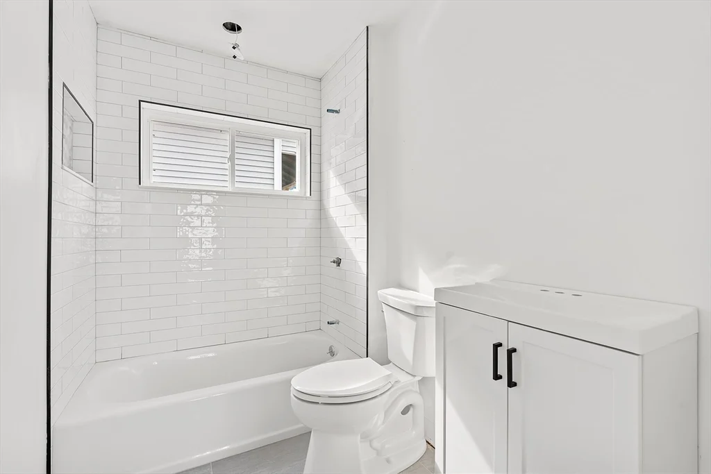 2 bed, 1 bath apartment for rent at 7-9 Second St Unit 9a, Wellington — photo 11 of 15