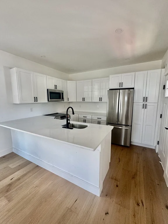 2 bed, 1 bath apartment for rent at 7-9 Second St Unit 9a, Wellington — photo 2 of 15