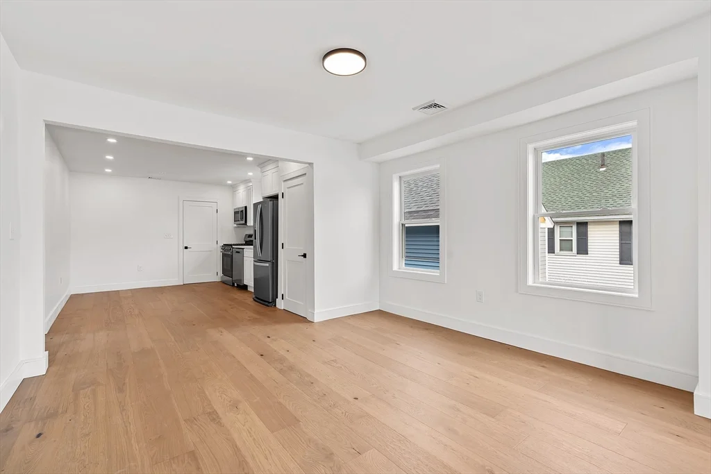 2 bed, 1 bath apartment for rent at 7-9 Second Unit 2, Wellington — photo 16 of 21