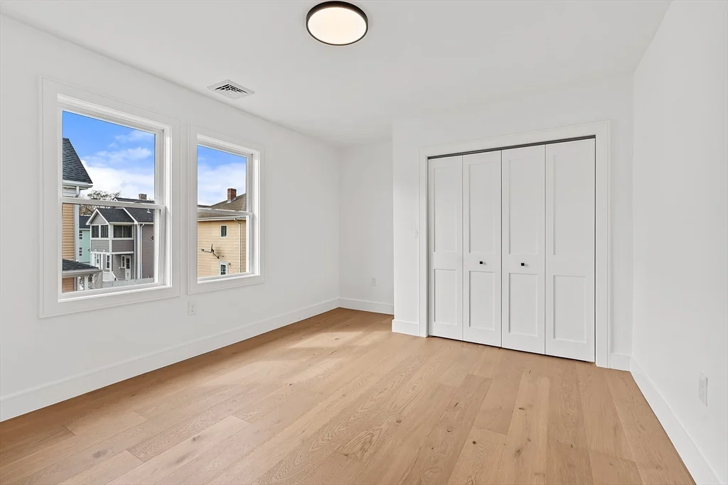 2 bed, 1 bath apartment for rent at 7-9 Second Unit 2, Wellington — photo 12 of 21
