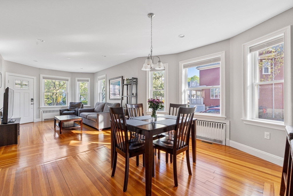 3 bed, 1 bath apartment for rent at 7-9 Stoughton Unit 1, Tufts University — photo 8 of 28