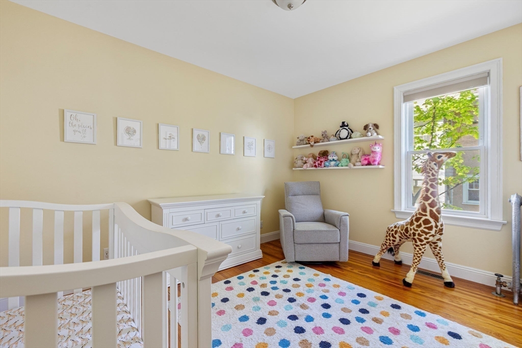 3 bed, 1 bath apartment for rent at 7-9 Stoughton Unit 1, Tufts University — photo 21 of 28