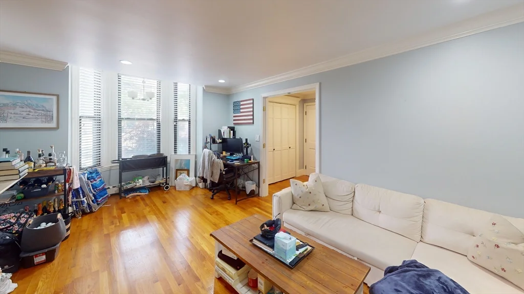 1 bed, 1 bath apartment for rent at 7-9 Thomas Park Unit 4, South Boston — photo 4 of 7