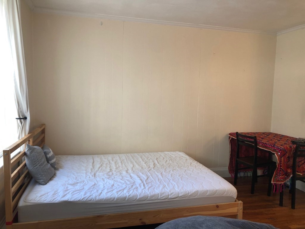 Studio bed, 1 bath apartment for rent at 7 Aberdeen St Unit 3, Fenway — photo 6 of 10