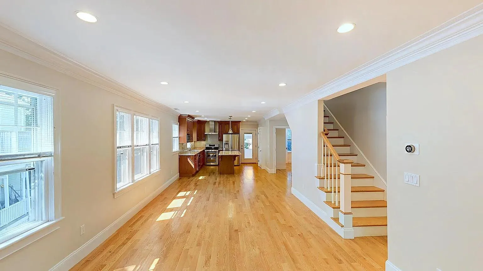 4 bed, 2.5 bath apartment for rent at 7 Acron Rd Unit 1, High Street Hill — photo 5 of 13