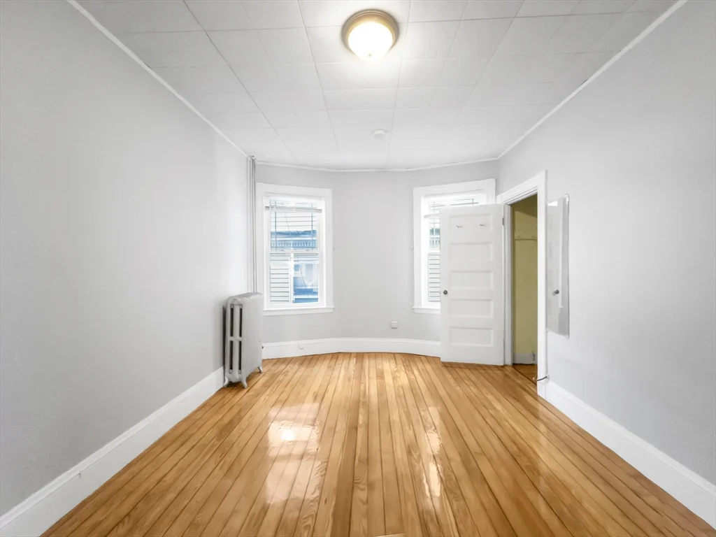 3 bed, 1 bath apartment for rent at 7 Adelaide St Unit 2, Jamaica Plain — photo 13 of 25