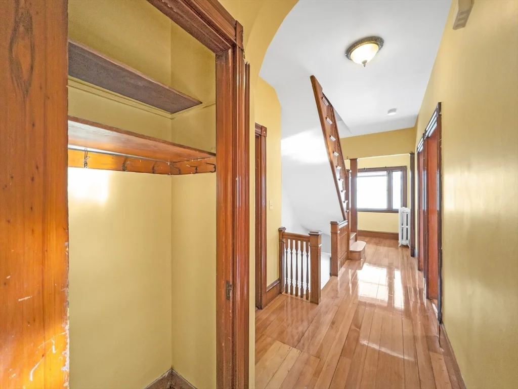 3 bed, 1 bath apartment for rent at 7 Adelaide St Unit 2, Jamaica Plain — photo 9 of 25