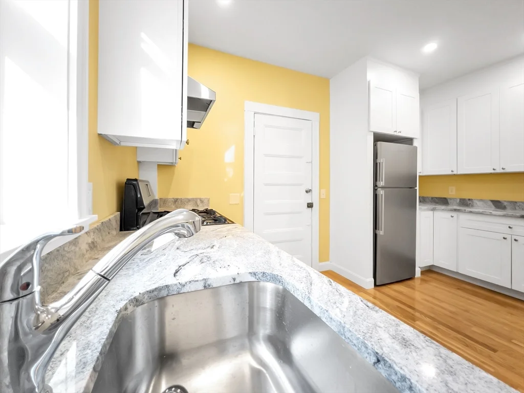 3 bed, 1 bath apartment for rent at 7 Adelaide St Unit 2, Jamaica Plain — photo 8 of 25