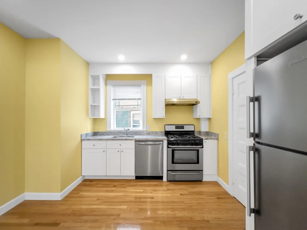 3 bed, 1 bath apartment for rent at 7 Adelaide St Unit 2, Jamaica Plain — photo 4 of 25