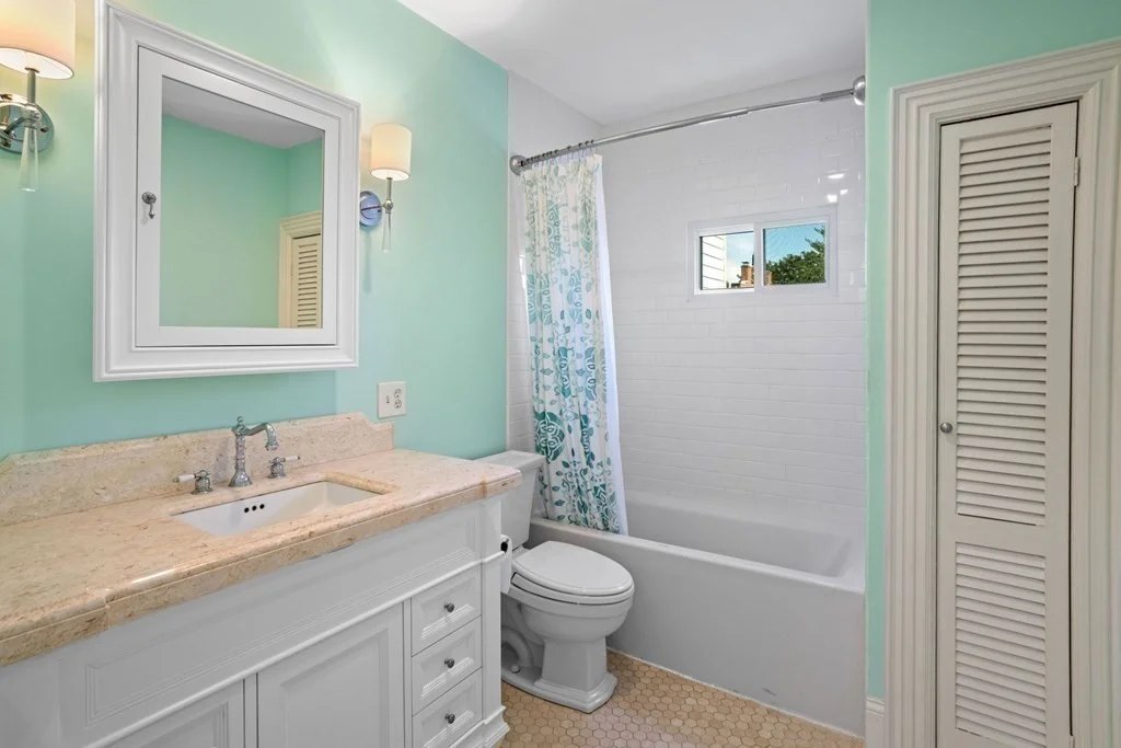 2 bed, 2 bath apartment for rent at 7 Albion Pl Unit 2, Charlestown — photo 11 of 15