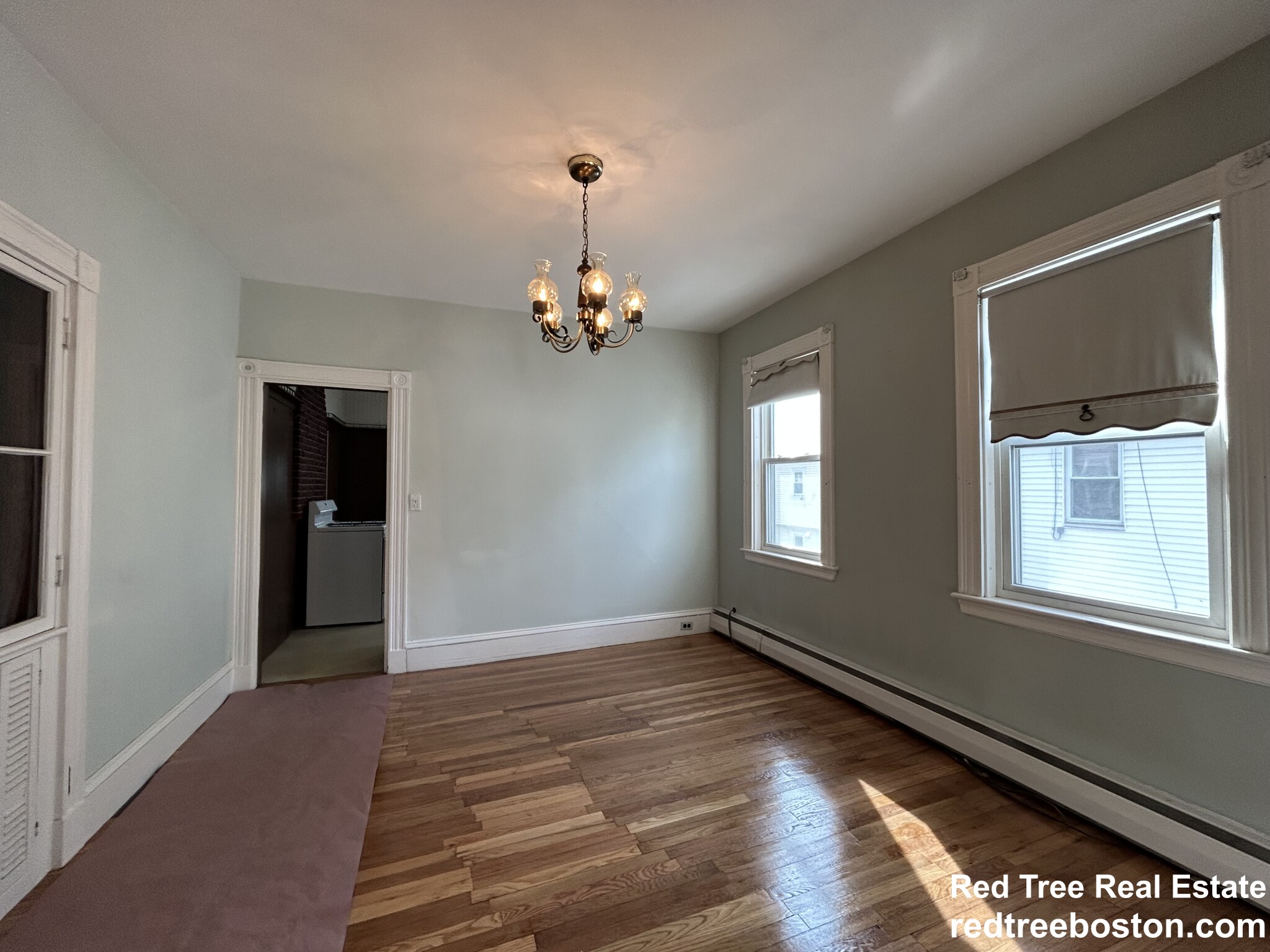 4 bed, 1 bath apartment for rent at 7 Aldie St Unit 2, Allston — photo 14 of 16
