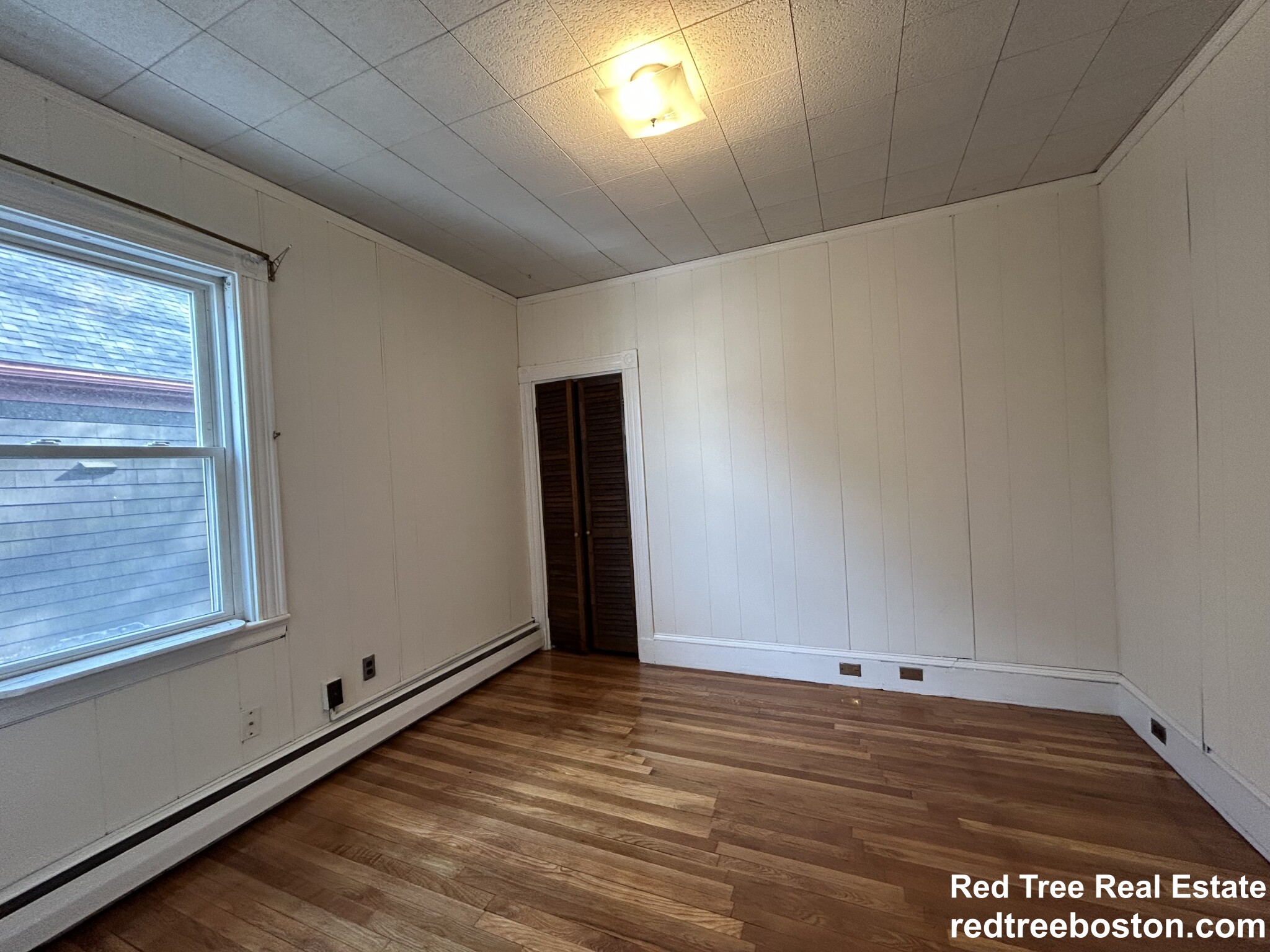 4 bed, 1 bath apartment for rent at 7 Aldie St Unit 2, Allston — photo 11 of 16