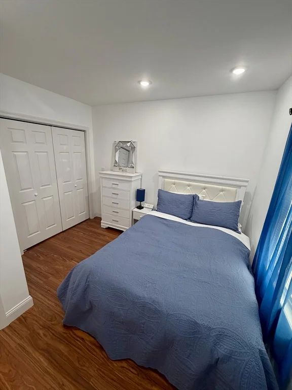 3 bed, 1 bath apartment for rent at 7 Alexander Ave Unit 2, Medford — photo 16 of 21