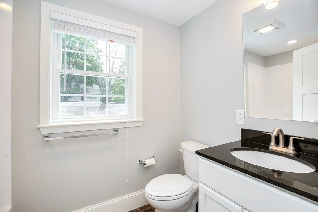 3 bed, 2 bath apartment for rent at 7 Allen St Unit 7, Woburn — photo 12 of 26