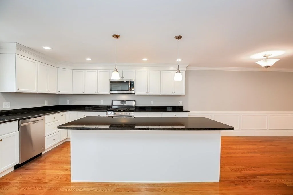 3 bed, 2 bath apartment for rent at 7 Allen St Unit 7, Woburn — photo 9 of 26