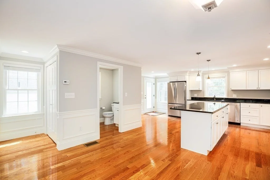 3 bed, 2 bath apartment for rent at 7 Allen St Unit 7, Woburn — photo 8 of 26