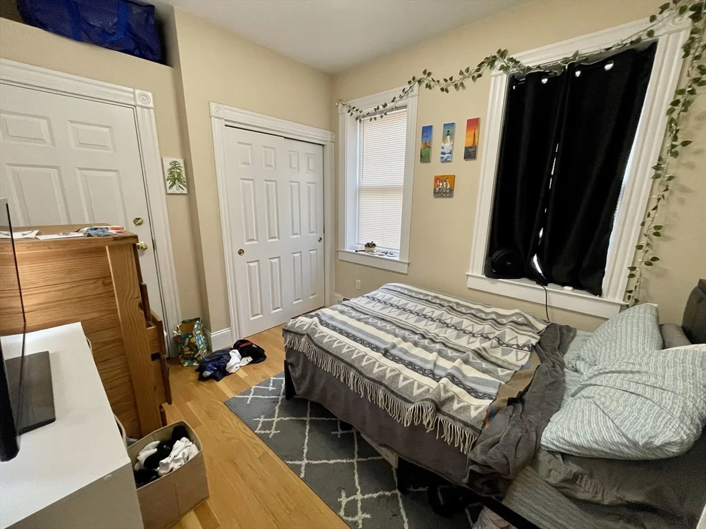2 bed, 1 bath apartment for rent at 7 Anderson St Unit 7, Beacon Hill — photo 9 of 14