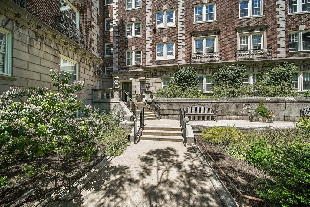 1 bed, 1 bath apartment for rent at 7 Arlington St Unit 24, Cambridge — photo 2 of 19