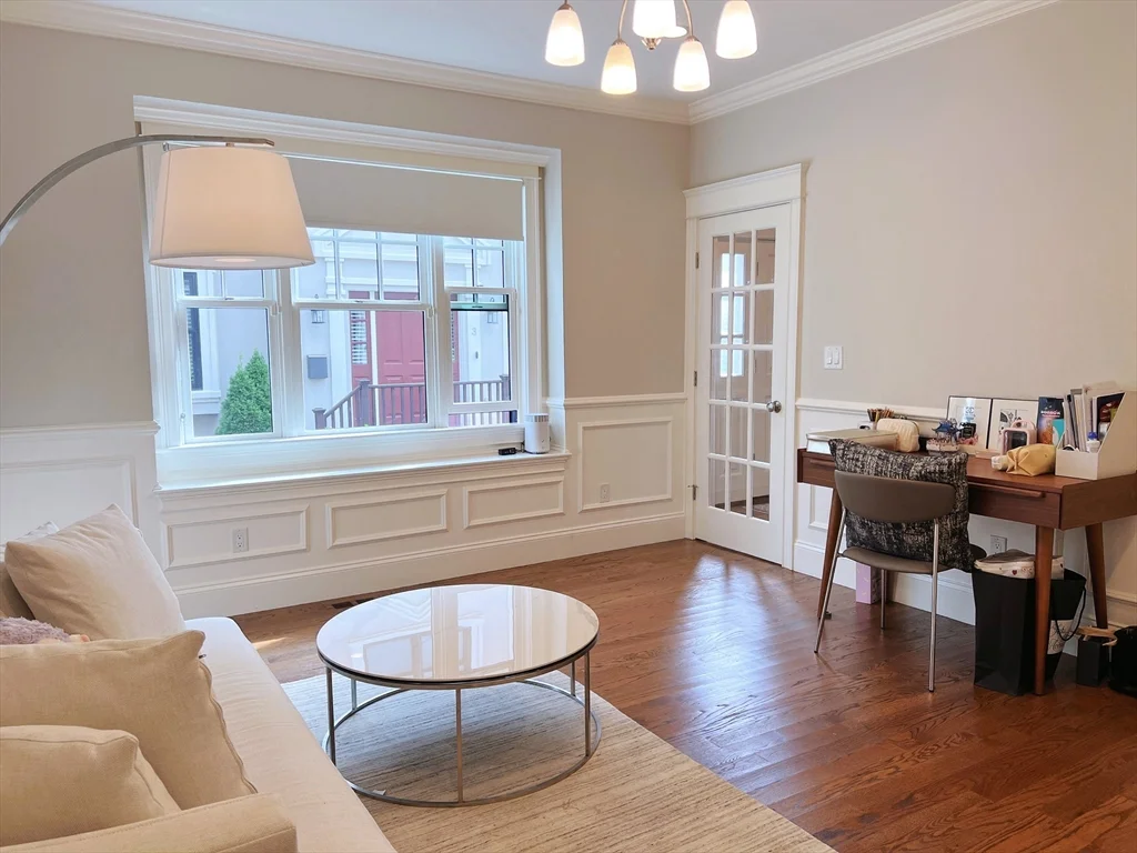4 bed, 4+ bath apartment for rent at 7 Auburn Unit 7, Newton — photo 5 of 26