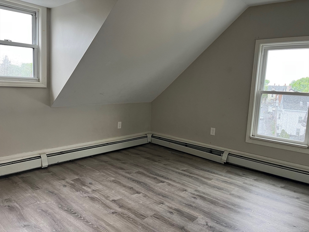 2 bed, 1 bath apartment for rent at 7 Balcomb St Unit 3, Salem — photo 19 of 19