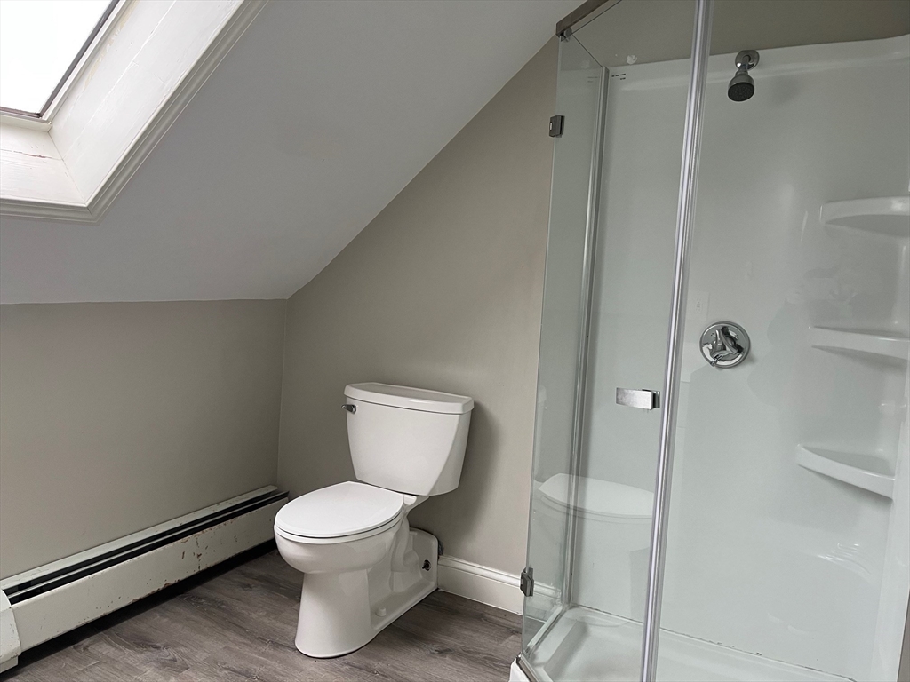 2 bed, 1 bath apartment for rent at 7 Balcomb St Unit 3, Salem — photo 13 of 19
