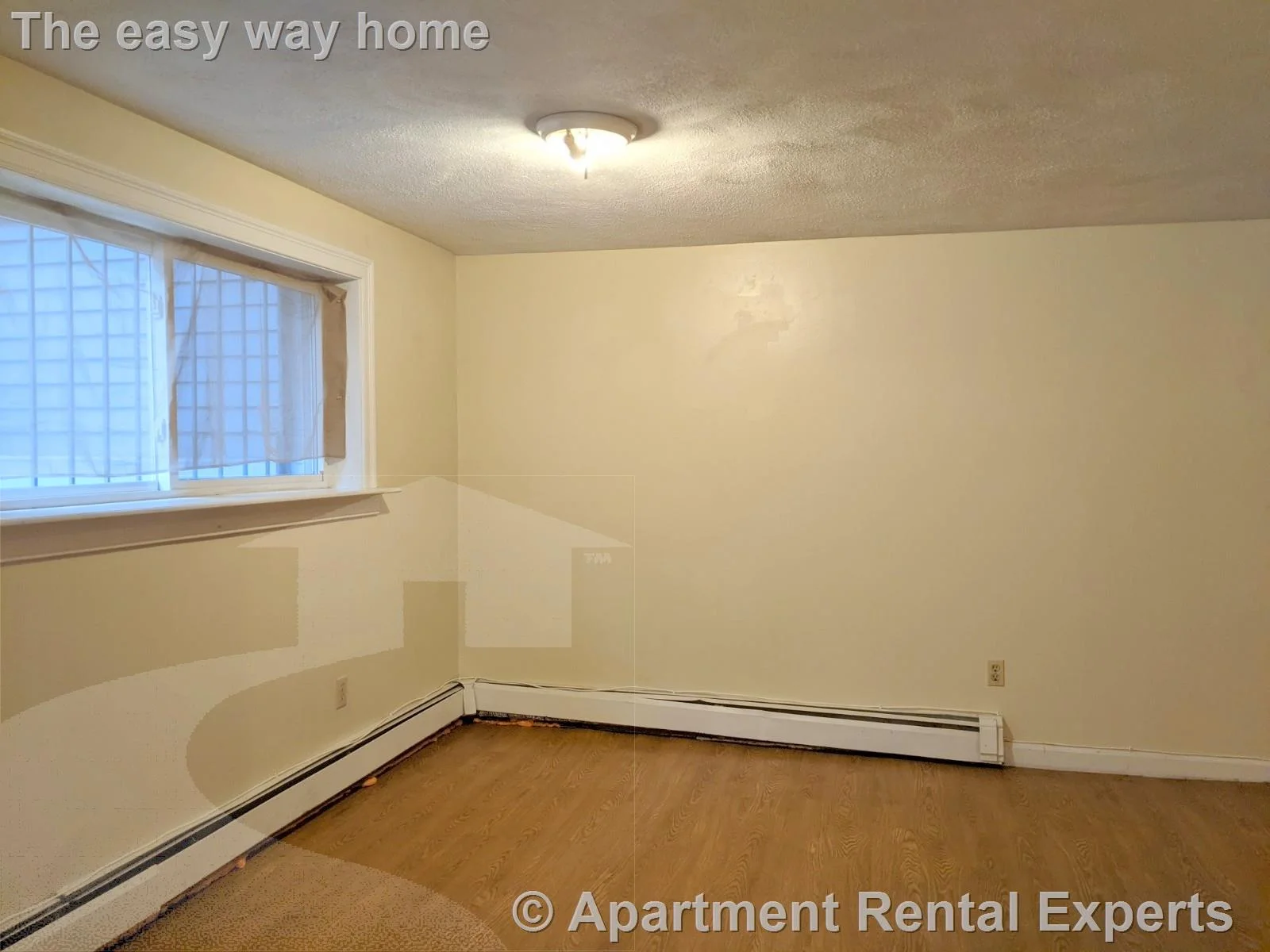 3 bed, 2 bath apartment for rent at 7 Banks St Unit 1, Harvard Square — photo 3 of 23