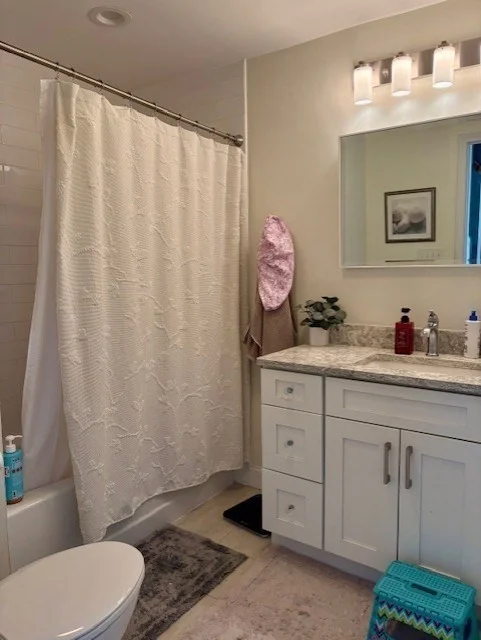 3 bed, 2 bath apartment for rent at 7 Bay St Unit 10, Sagamore Hill — photo 17 of 32