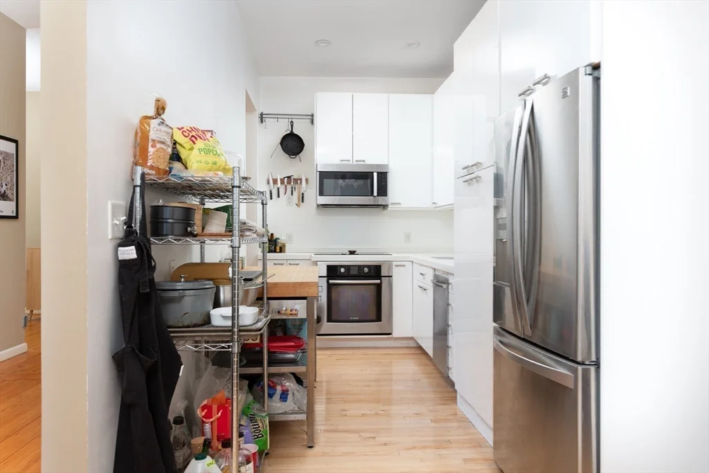 2 bed, 2 bath apartment for rent at 7 Bay State Rd Unit 2C, Fenway — photo 11 of 28