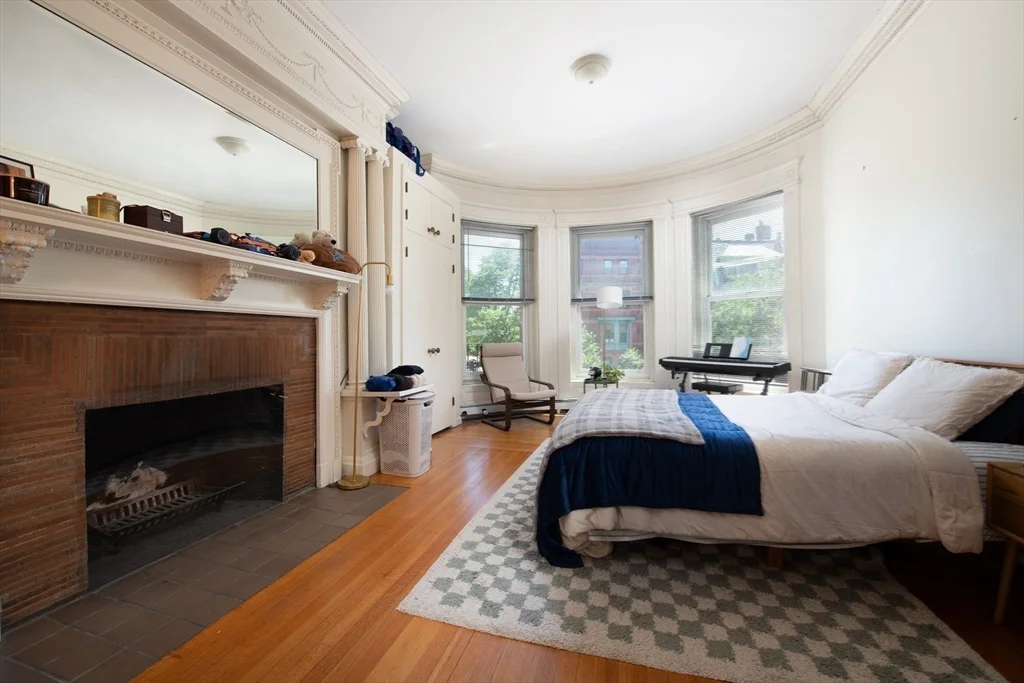 2 bed, 2 bath apartment for rent at 7 Bay State Rd Unit 2C, Fenway — photo 20 of 28