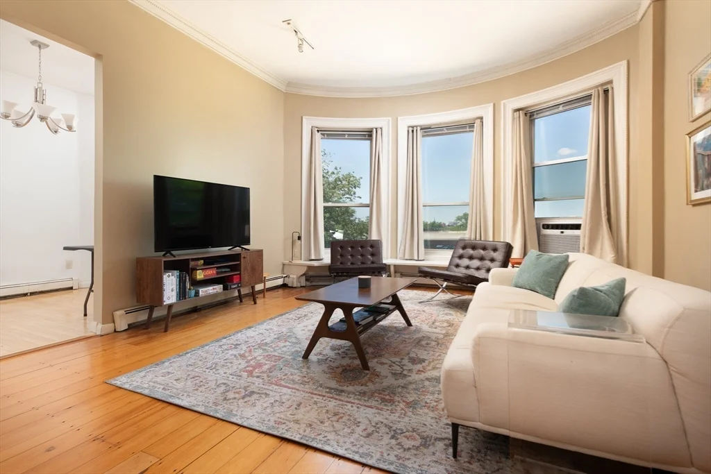 2 bed, 2 bath apartment for rent at 7 Bay State Rd Unit 2C, Fenway — photo 7 of 28