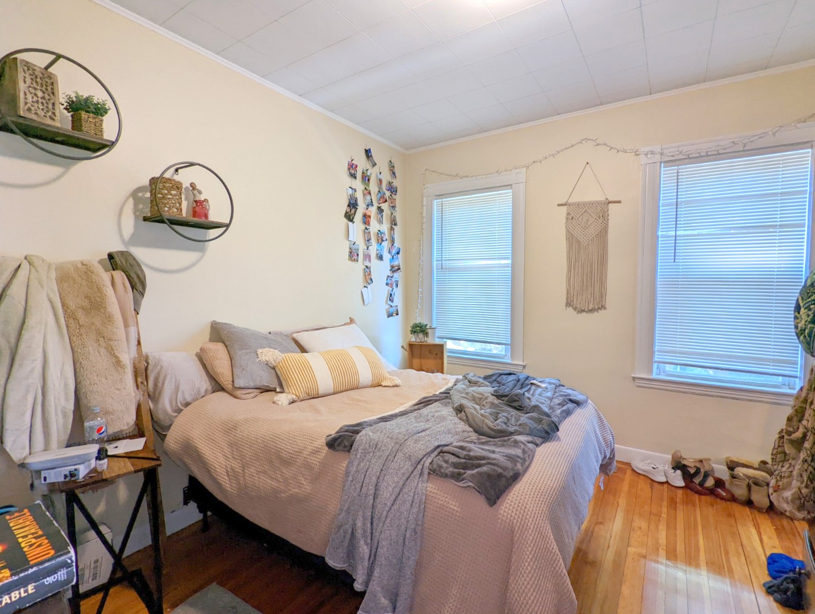 2.5 bed, 1 bath apartment for rent at 7 Belknap St Unit 1, West Somerville — photo 18 of 21