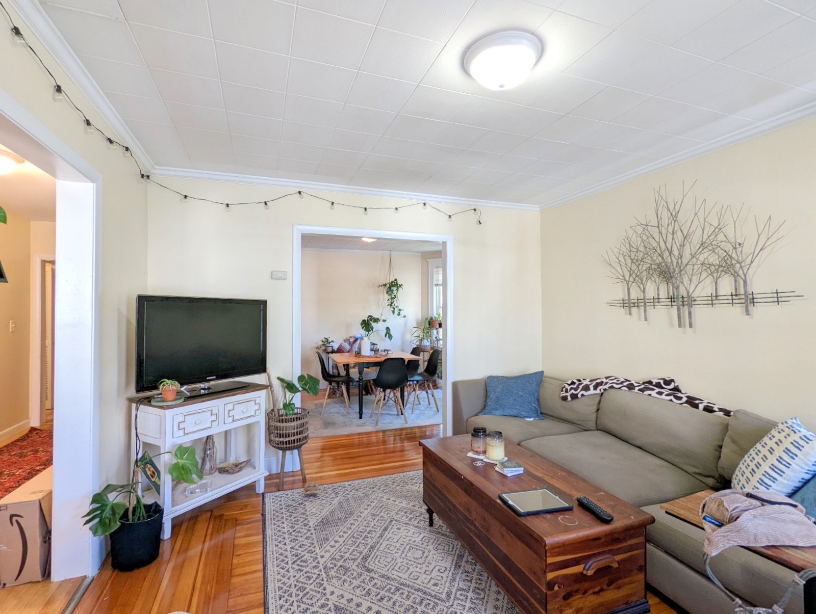 2.5 bed, 1 bath apartment for rent at 7 Belknap St Unit 1, West Somerville — photo 8 of 21
