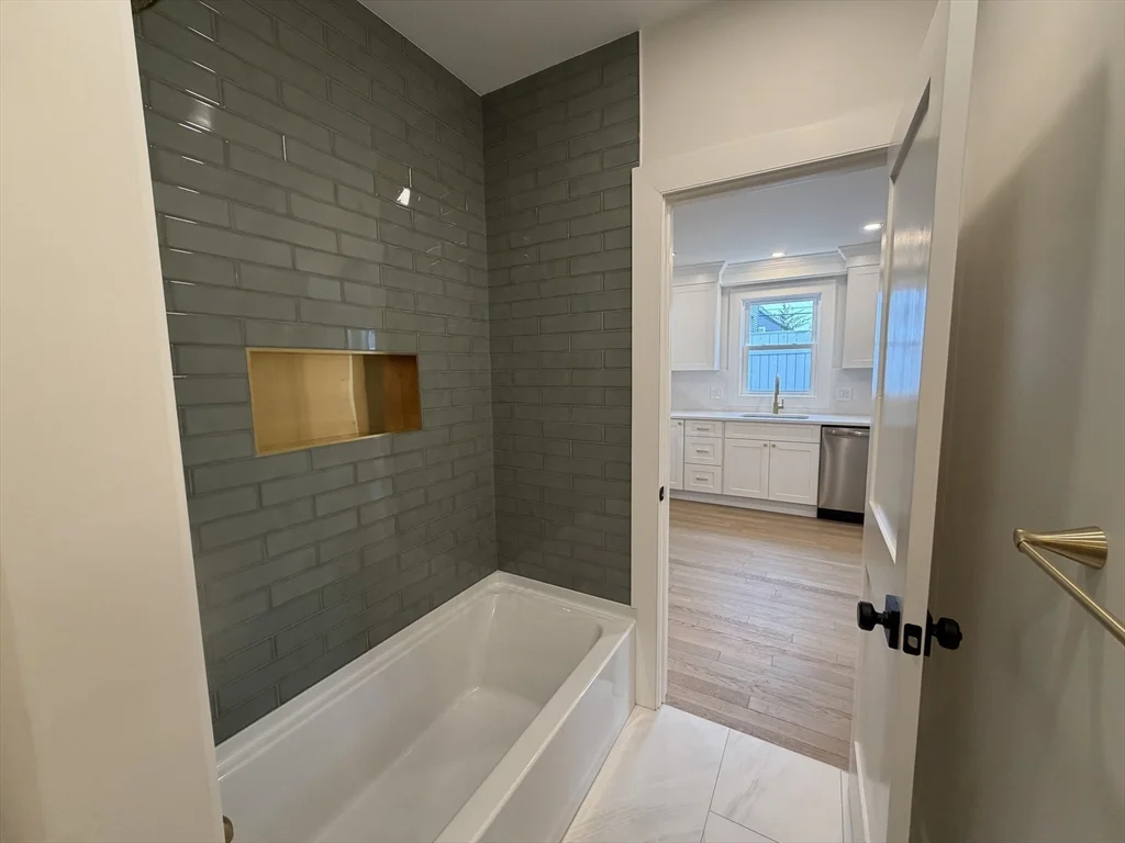 3 bed, 2 bath apartment for rent at 7 Bennett St Unit 1, Medford — photo 16 of 23