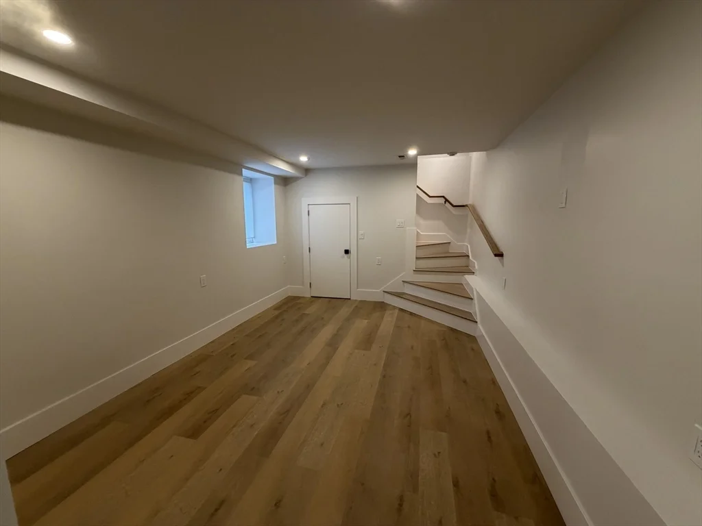3 bed, 2 bath apartment for rent at 7 Bennett St Unit 1, Medford — photo 18 of 23