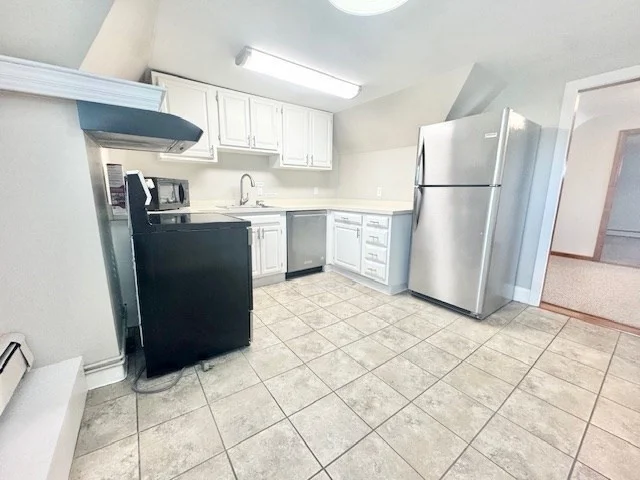 1 bed, 1 bath apartment for rent at 7 Berkmans Unit 2, Worcester — photo 1 of 11