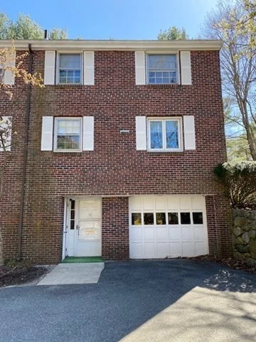 2 bed, 1 bath apartment for rent at 7 Bethel Rd Unit 10, Wellesley — photo 1 of 12