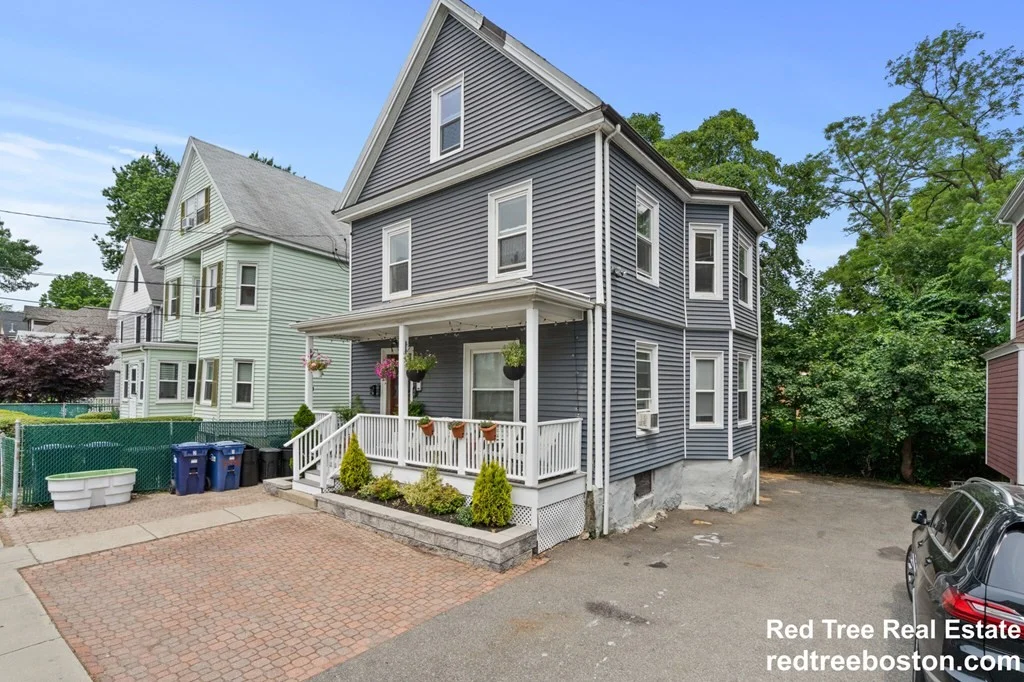 4 bed, 2 bath apartment for rent at 7 Blackwell St Unit 2, Boston